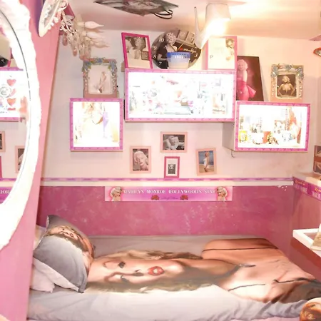 La Casita De Marilyn Airport & Guest house *